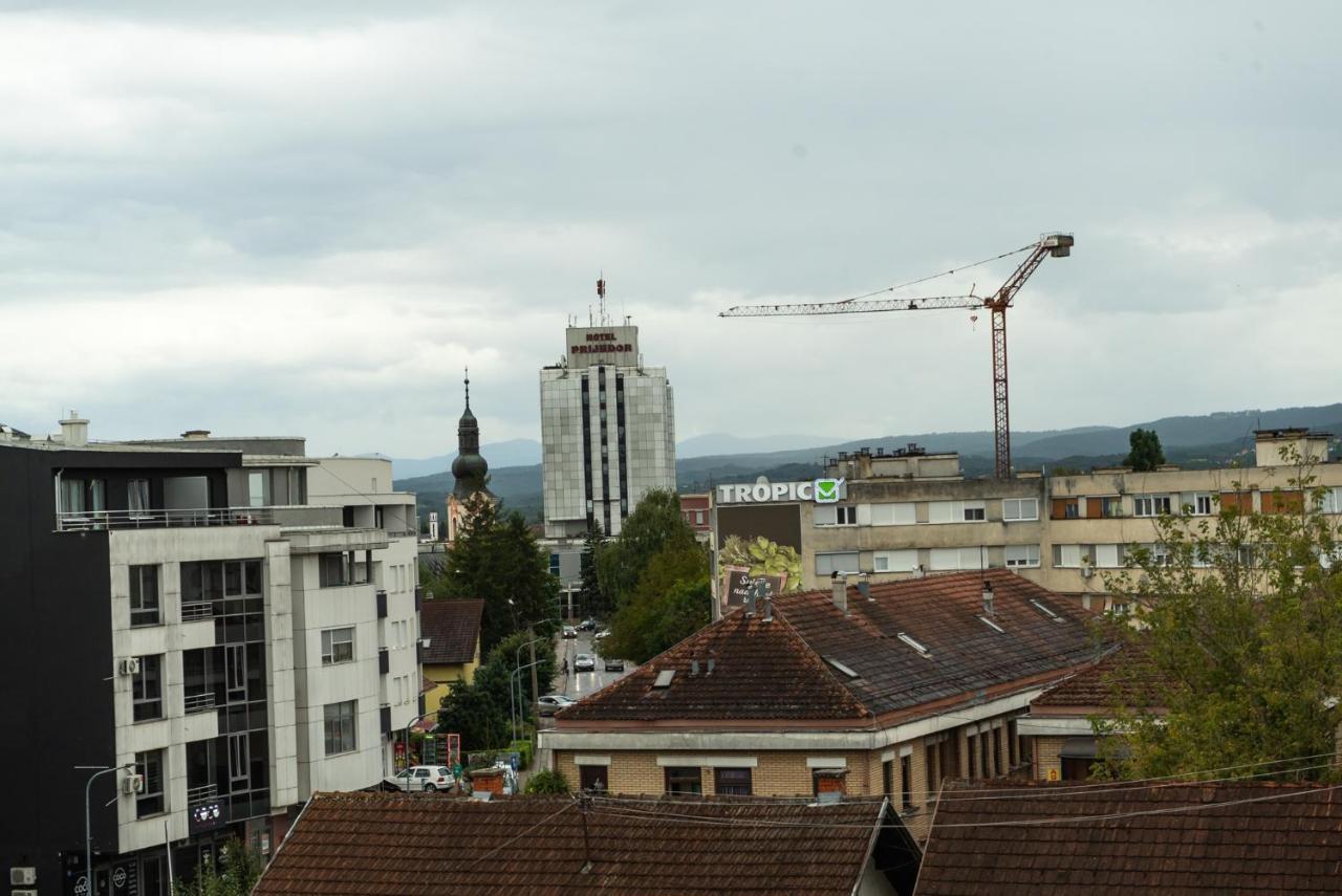 Lux Apartment III Prijedor Esterno foto